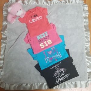 Newborn Shortsleeve Onesies (4 shirts)